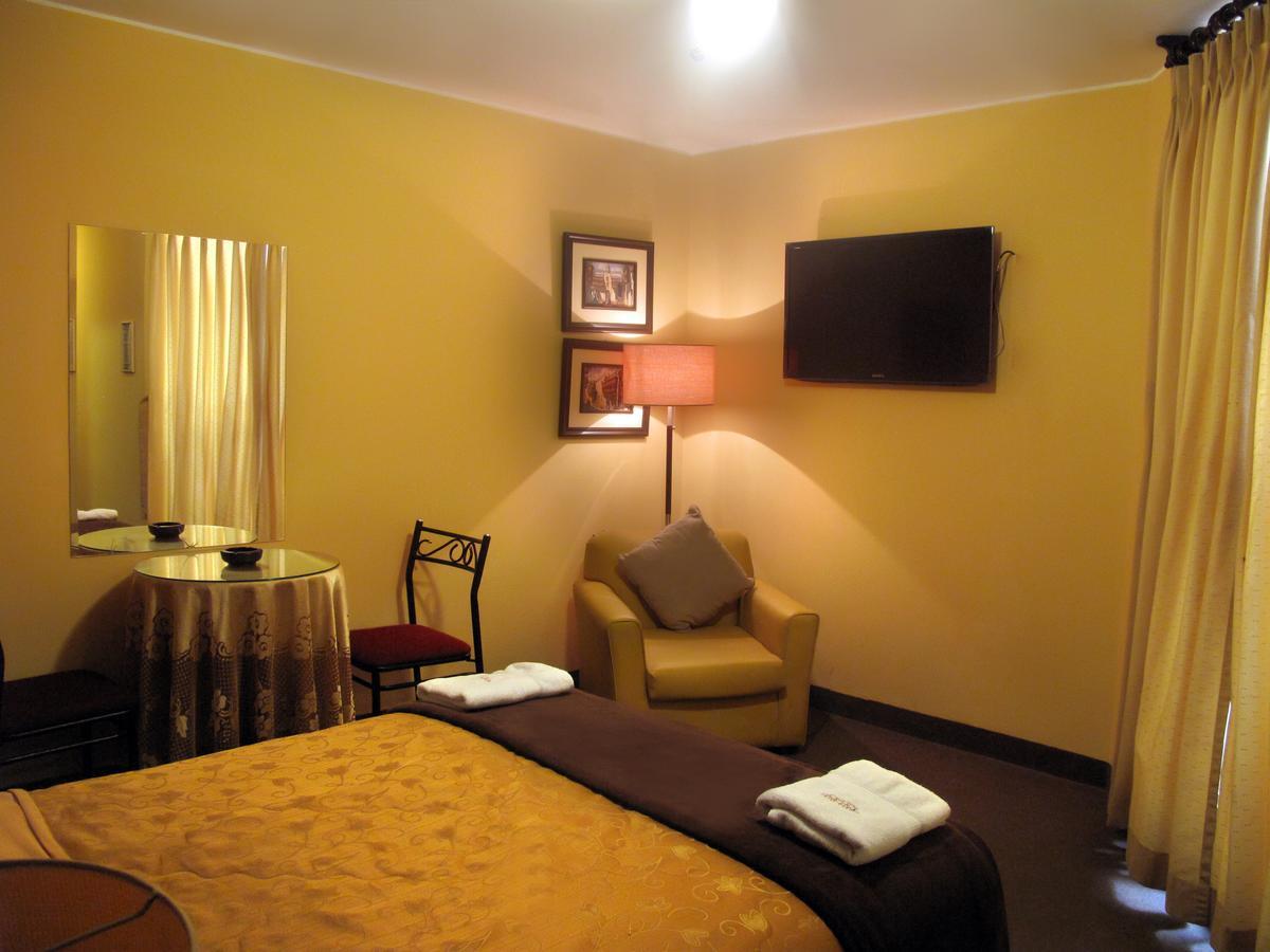 Solis Dies Hotel Lima Exterior foto